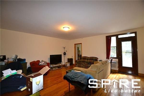 1st image of 116 W 75th St APT B