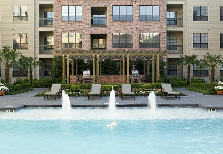 Comfort meets luxury outdoors.