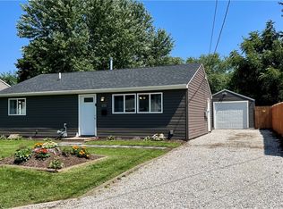 2020 Holland Ct SW, Canton, OH 44706