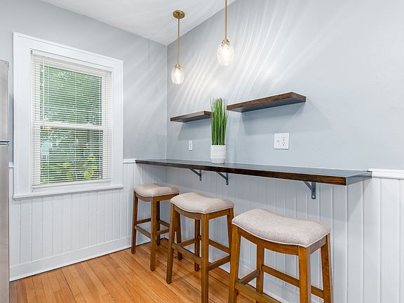 4th image of 2634 N Bartlett Ave