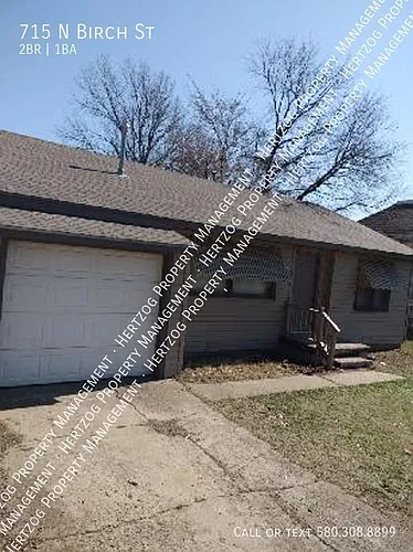 715 N Birch St Photo 1