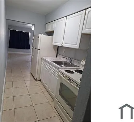 2110 Washington Ave — Photo 6