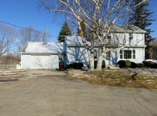 14610 Forest Hill Rd, Grand Ledge, MI 48837