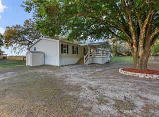 3931 Ryans Ln, Zephyrhills, FL 33541