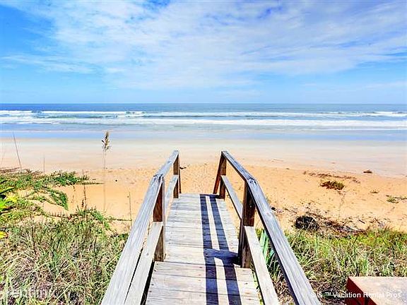 You'll love our walkway to beach-front paradise