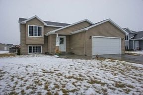 1st image of 4429 Newport Ln