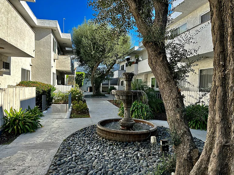 2884 Sawtelle Blvd #113 — Photo 14