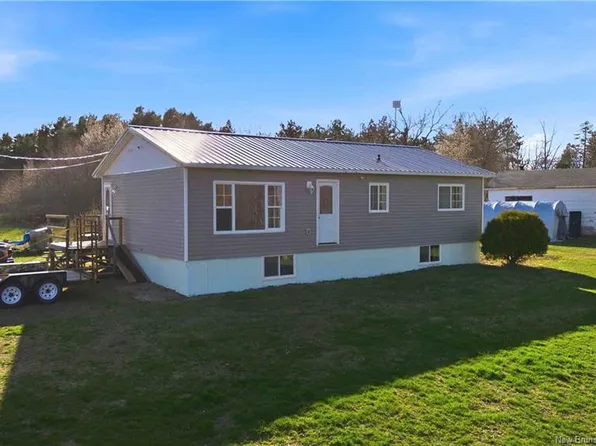 332 Upper Coytown Rd, Gagetown, NB E5M 1R4