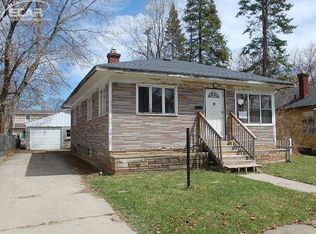 2220 Barth St, Flint, MI 48504