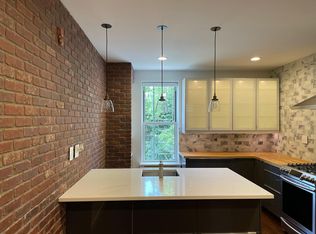 5728 Catalpa Ave APT 2R, Ridgewood, NY 11385