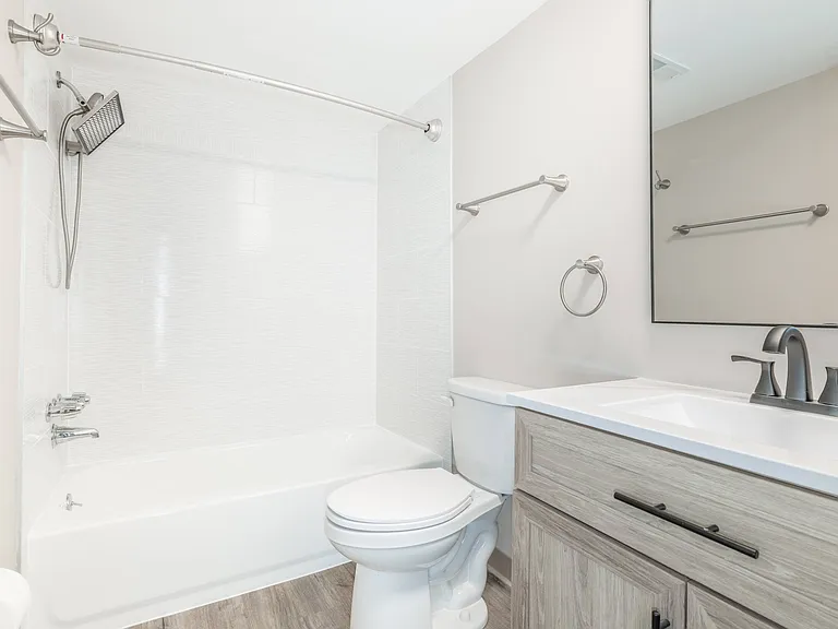 Mount Vernon Apartments — Photo 13