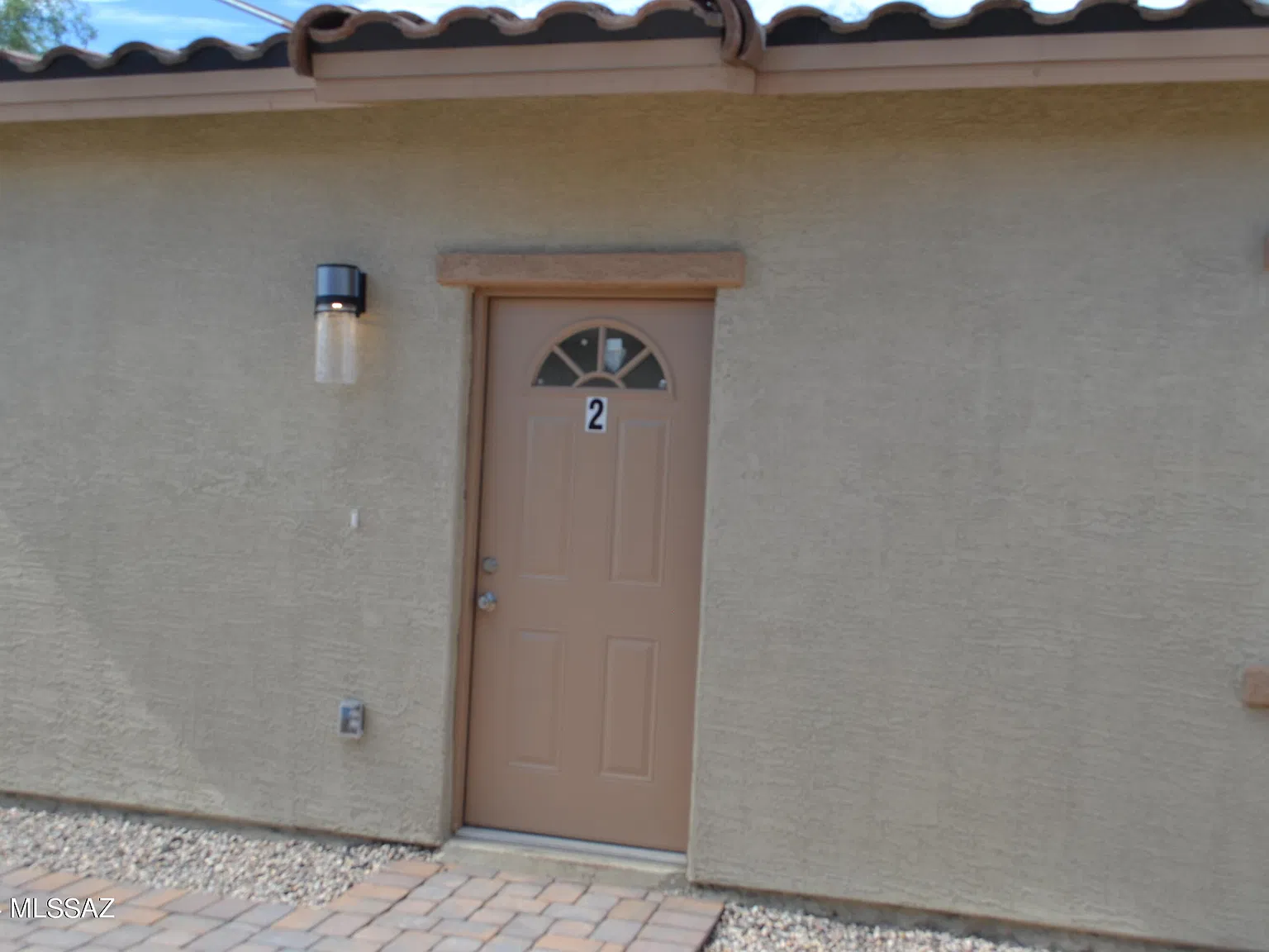 3 bed, 2.0 bath, 1092 sqft, $1,750 — Photo 2