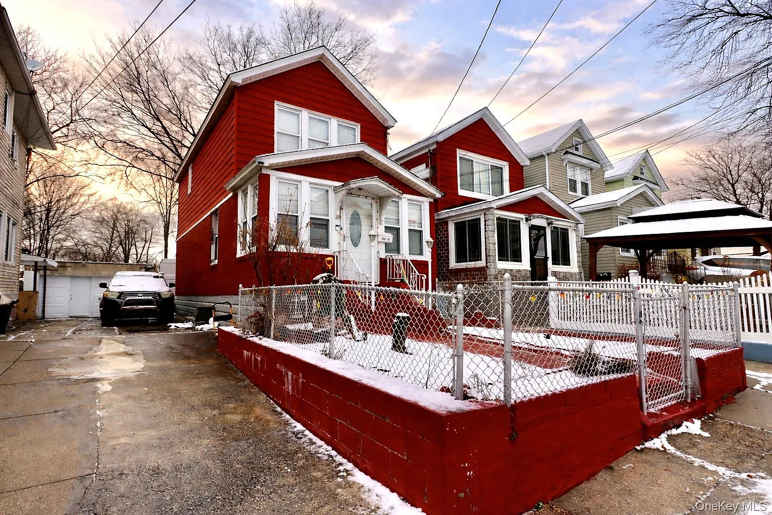 12215 115th Avenue photo 1