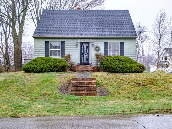 44 Clemons Street, South Portland, ME 04106