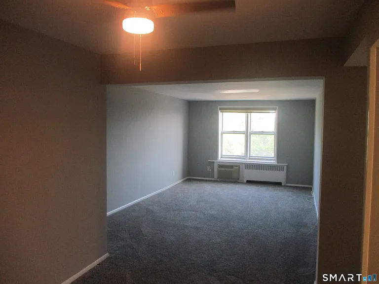 45 Maple St #4J — Photo 16