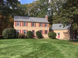 38 Virginia Rd, Tyngsboro, MA 01879