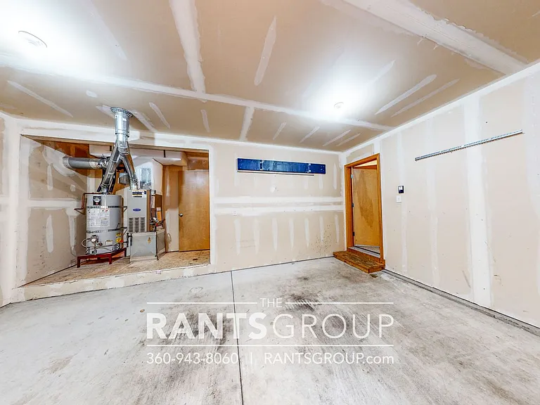 4612 Kapalea Way SE — Photo 37