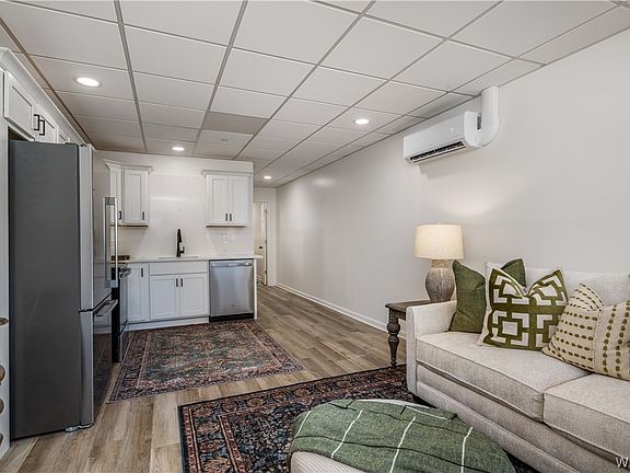 2nd image of 1212 12th St APT 35