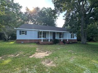 111 Thomas St, Webb, AL 36376