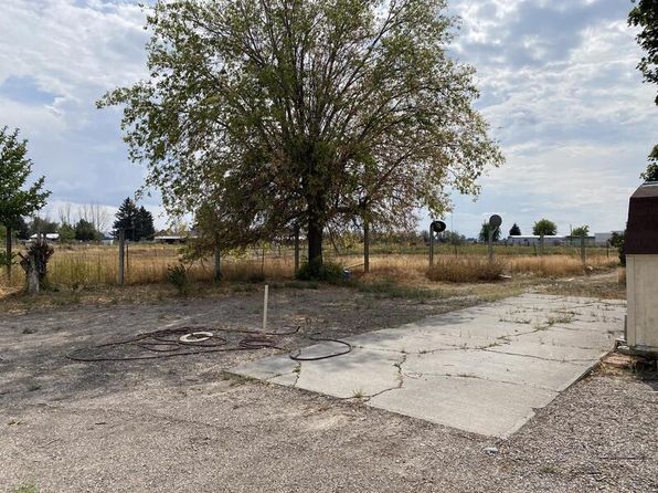 511 W Highway 26 SPACE 4