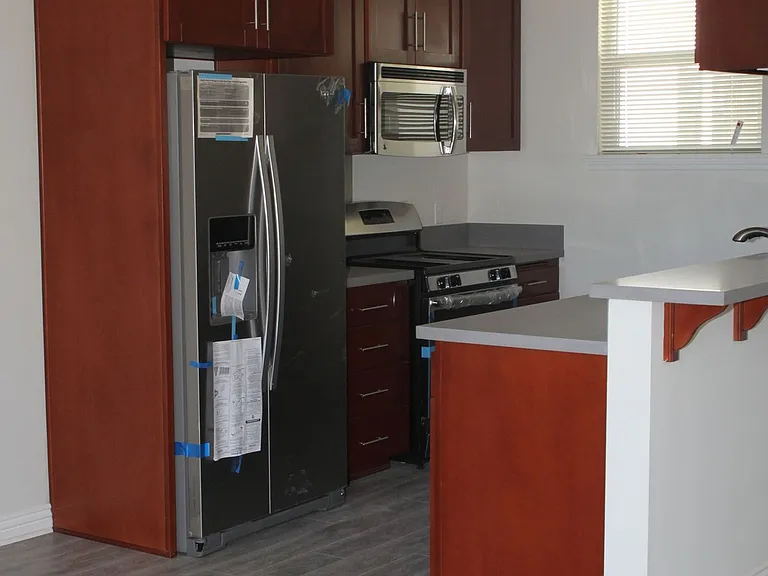 12345 Chandler Blvd — Photo 6