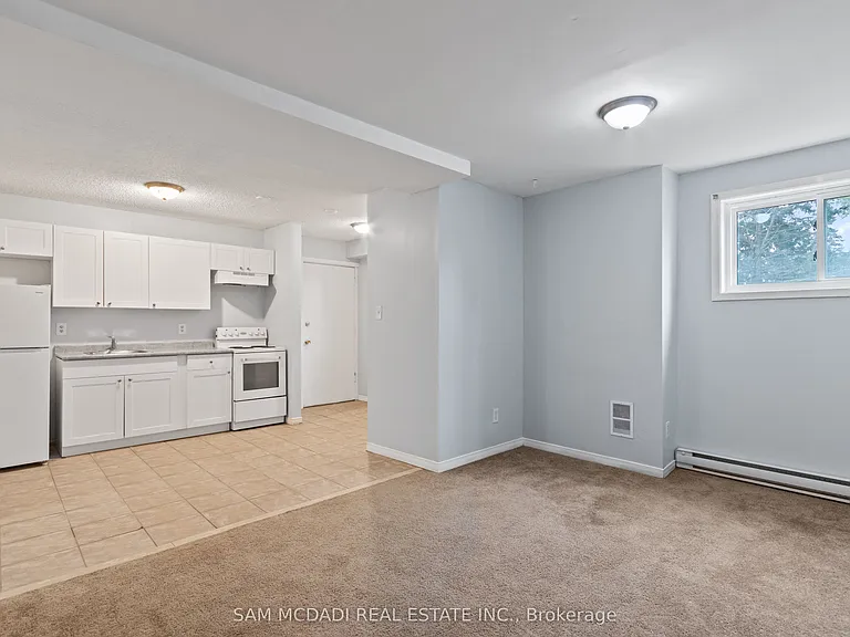 15 Faulkner St #1 — Photo 5