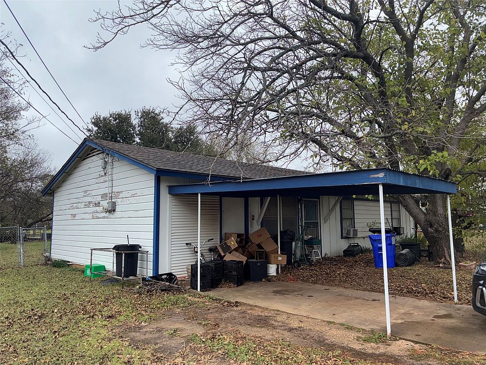 1st image of 373 Shoreline Dr N