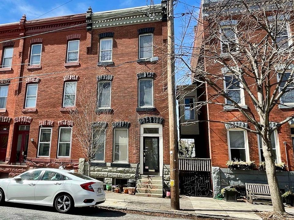 1st image of 872 N 22nd St #B