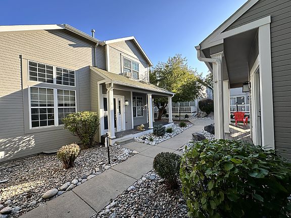 4th image of 2080 S Josephine St Unit 1