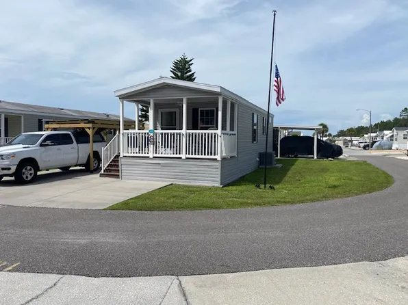 10354 Smooth Water Dr #211, Hudson, FL 34667