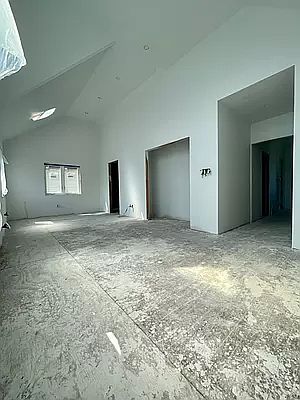 5th image of 111-22 143rd St