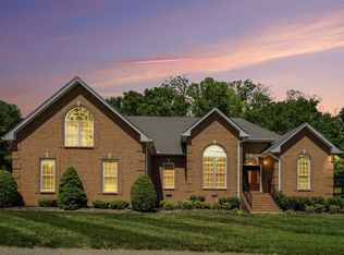 1046 Willow Park Cir, Hendersonville, TN 37075