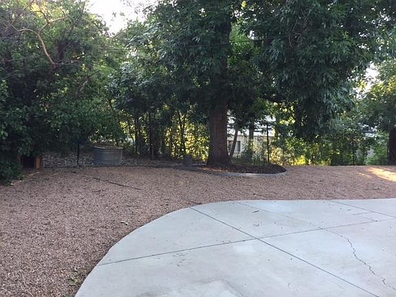 3rd image of 138 Pierce Dr