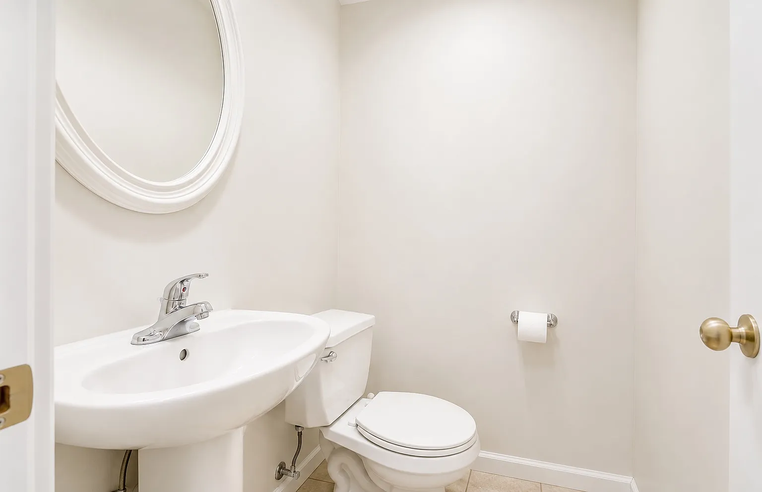3 bed, 1.5 bath, $3,500 — Photo 4