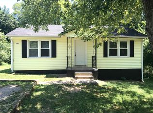 102 Darnell Pl, Clarksville, TN 37042