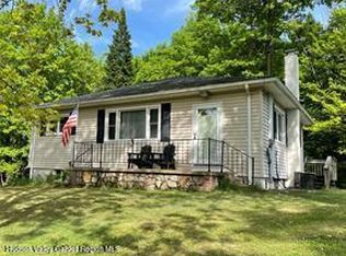 23 Red Barn Rd, Pine Bush, NY 12566