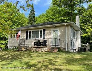 23 Red Barn Road, Pine Bush, NY, 12566