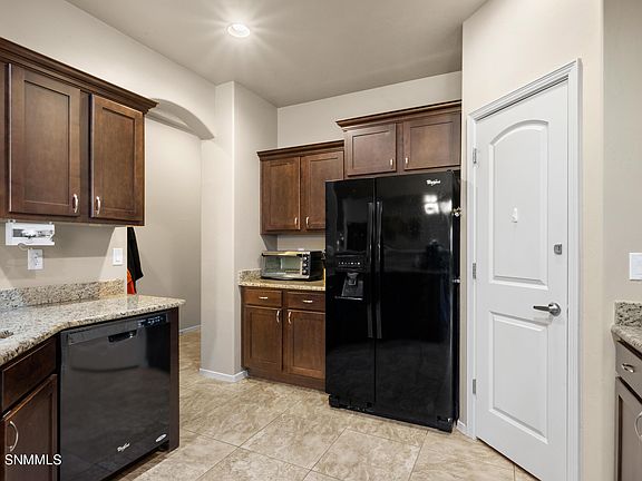 5th image of 3033 Agua Ladoso Ave