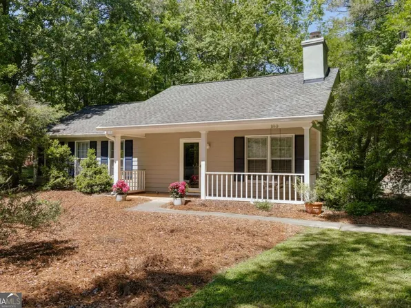 180 Pointers Ridge Dr, Athens, GA 30606