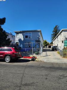 1527 13th Ave, Oakland, CA, 94606