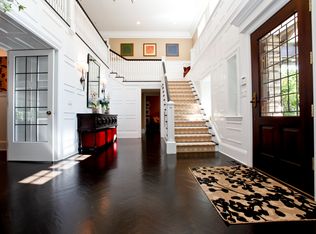 27 Cooper Rd, Scarsdale, NY 10583