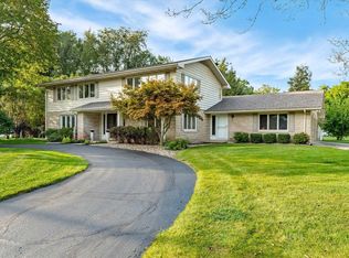 2626 Greenleaf Blvd, Elkhart, IN 46514