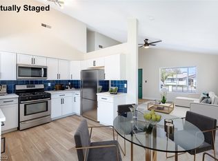 3670 New Horizon Dr, Las Vegas, NV 89115