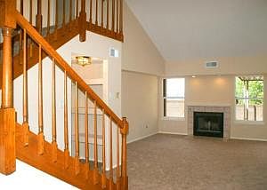 3rd image of 8743 Tierra Alegre Dr NE
