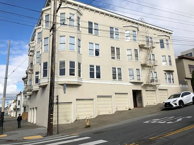 2150 Balboa St #105