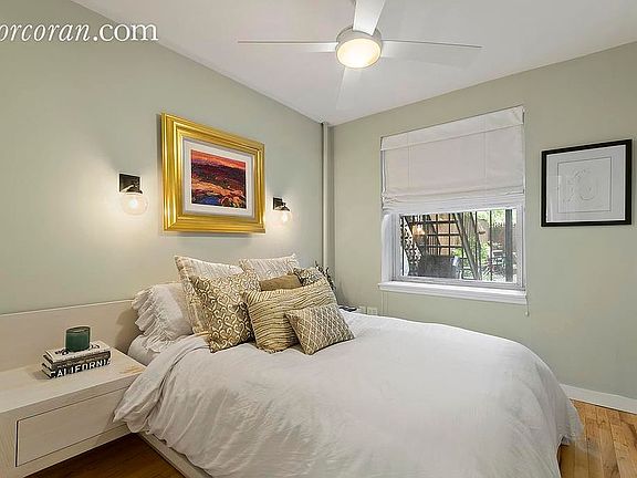 5th image of 753A Union St Unit Garden