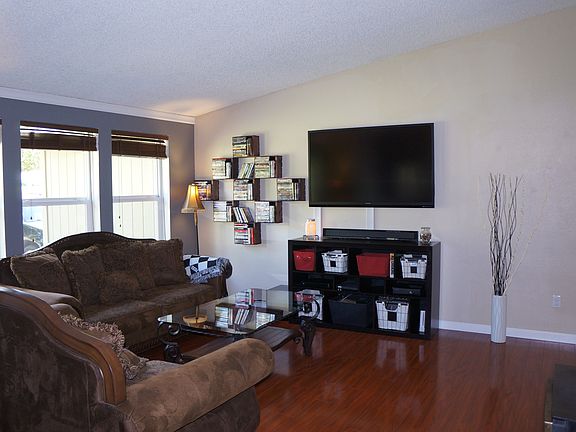 4th image of 12713 124th Street Ct E