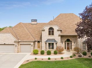 11824 Welters Way, Eden Prairie, MN 55347