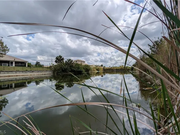 2605 NE 20th Pl, Cape Coral, FL 33909