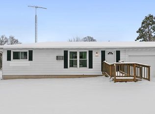 623 Cross St, Poynette, WI 53955